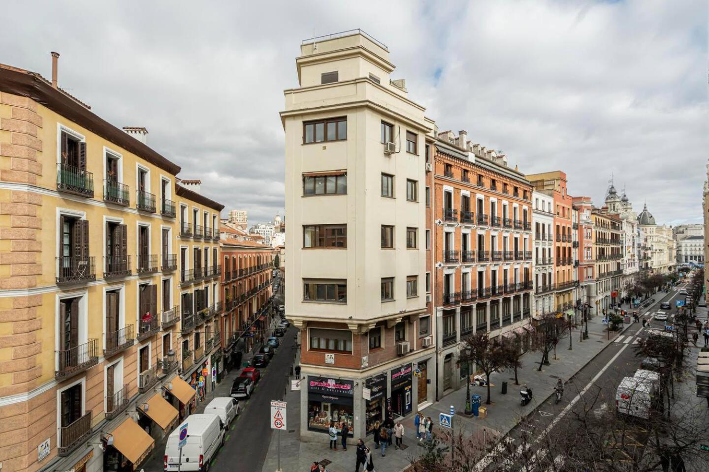 Apartamento Con Balcon A Calle Mayor Ideal Parejas Madrid Exterior photo
